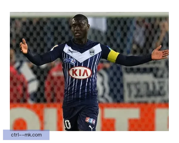 2025年夏季转会纽卡完成法甲头号边卫引援签约